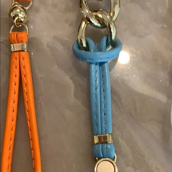 Bracelets - Picture 6 of 7